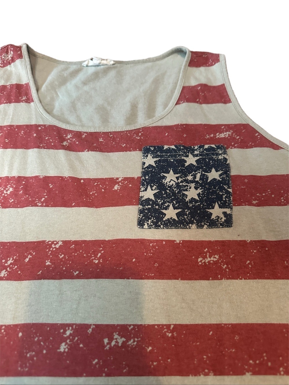 Easel Crewneck Tank Top Medium - Picture 2 of 5